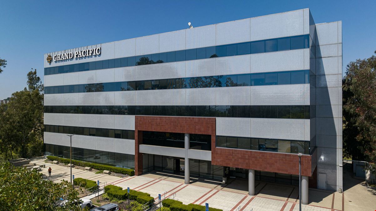 LOS ANGELES CORPORATE CENTER