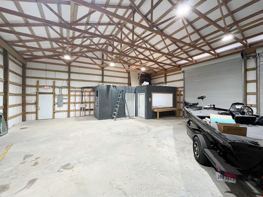 Industrial Warehouse with Fenced Yard & I-10 Visibility