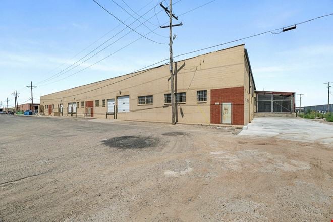 Preview of Industrial space for Rent at 907 02nd Ave SE