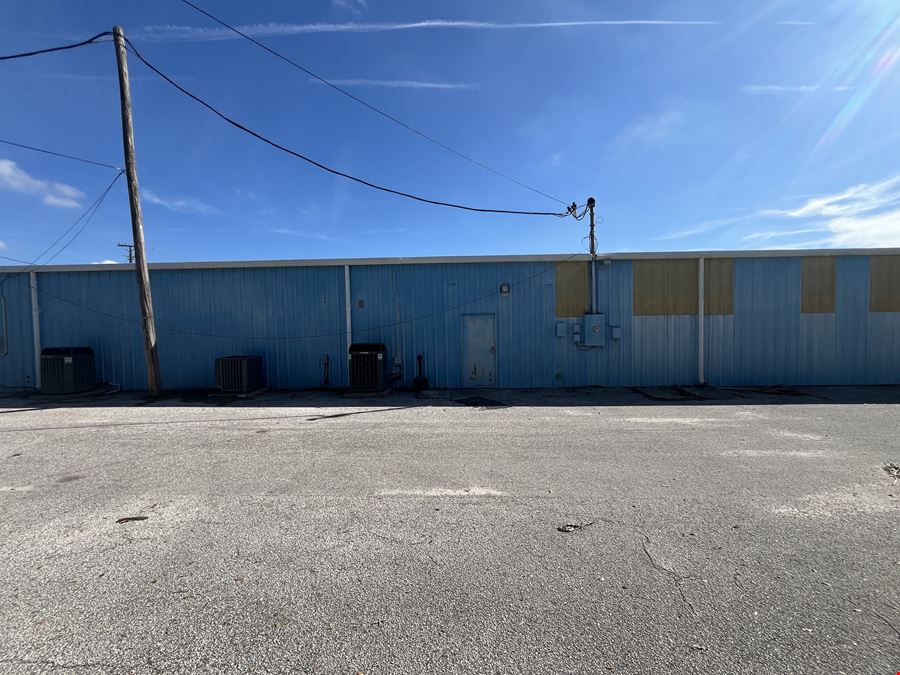 LARGO INDUSTRIAL COMPOUND