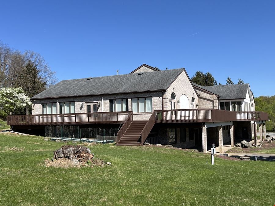 20,082 SF Social/Club Facility on 13.8 AC
