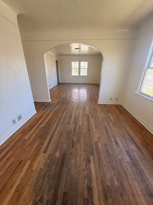 15 E Elm Ave.