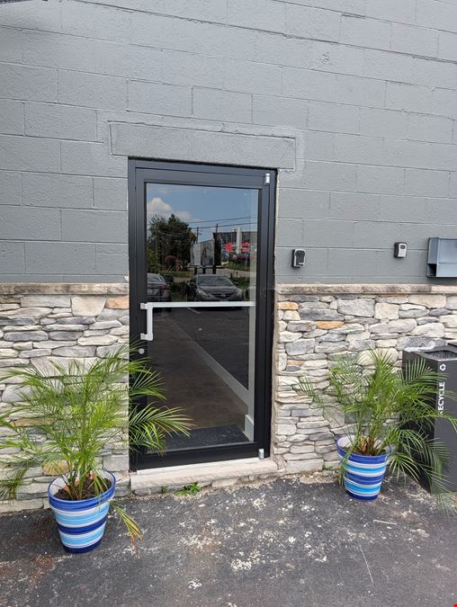 903 E Laburnum Henrico, VA Suite 102