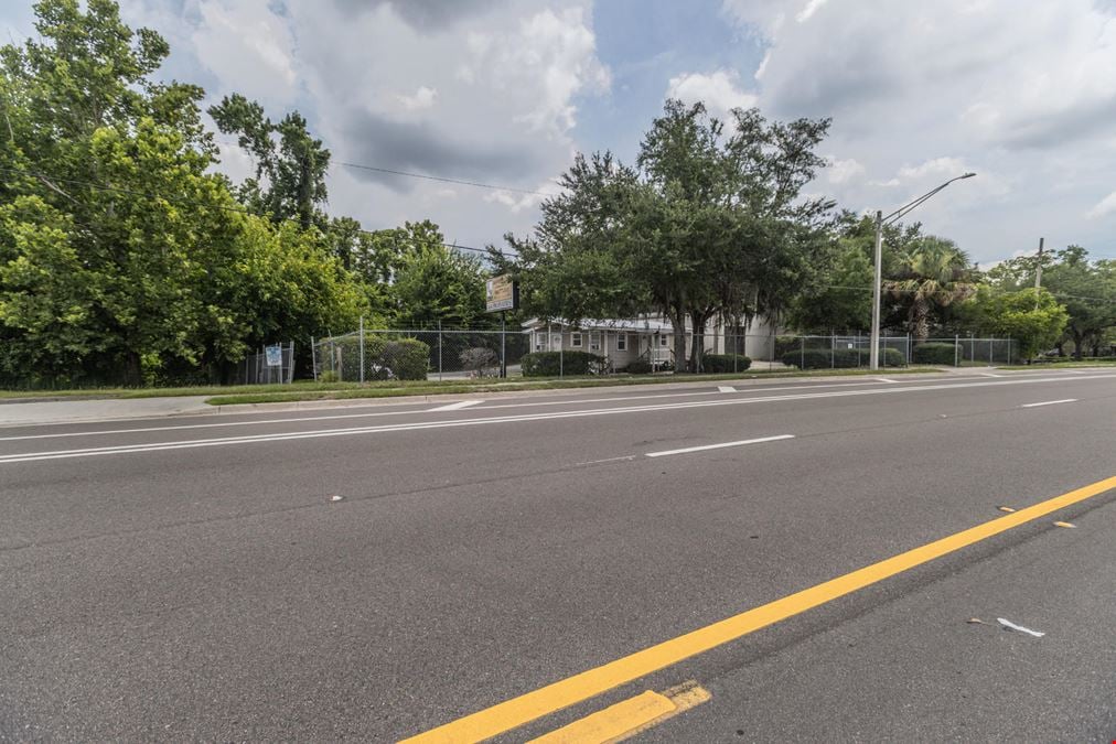 5861 Timuquana Rd, Jacksonville, FL 32210