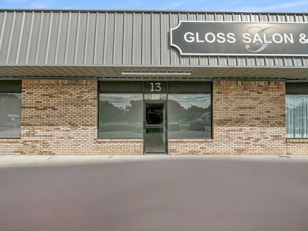 Preview of Retail space for Rent at 3120 McFarland Blvd