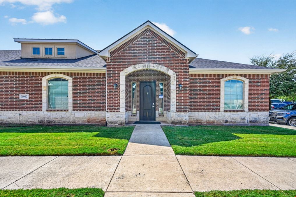 McKinney Office Condo for Sale ±1,450 SF