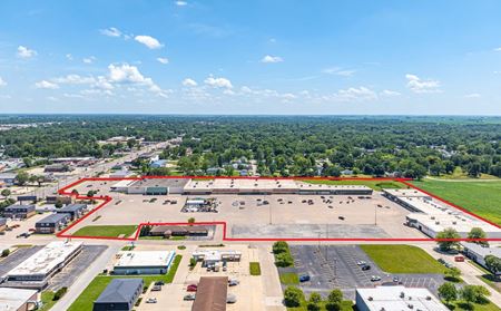 Preview of Retail space for Sale at 1800 North Bloomington Street