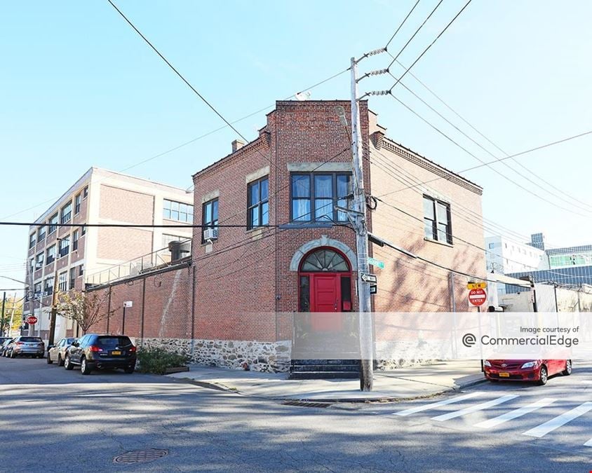6 Bay Street & 5 Sigourney Street