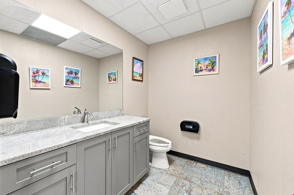 Full-Service Office Space for Lease | 3100 38th Ave N, St. Petersburg, FL