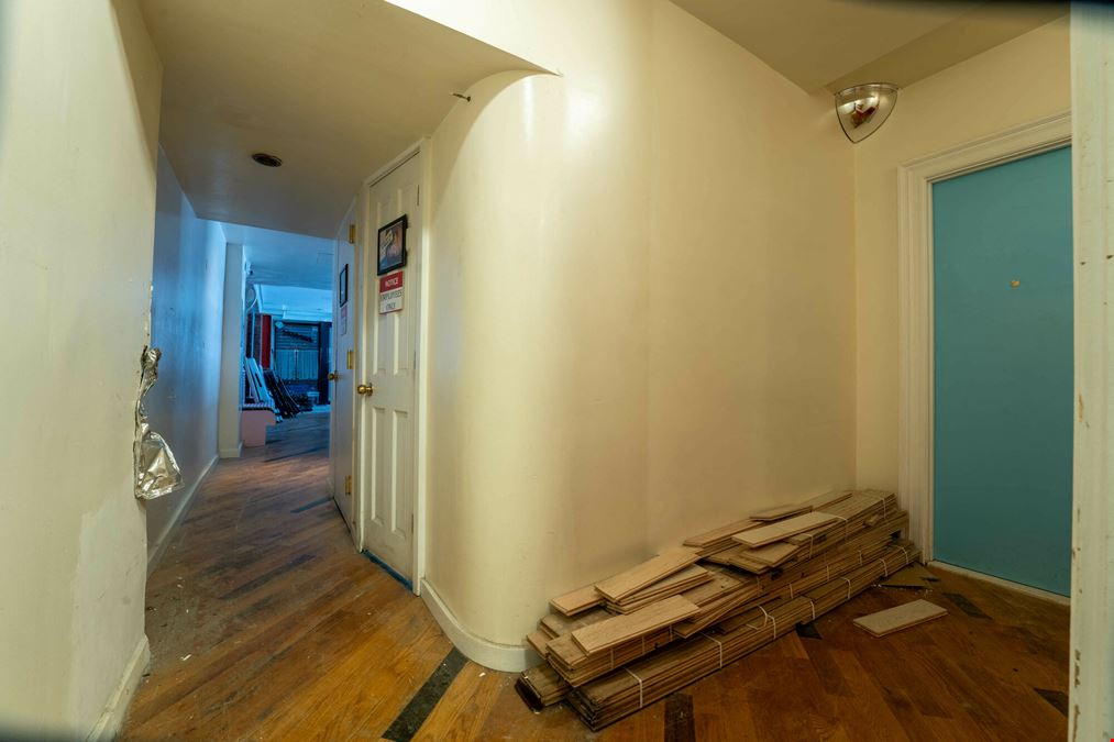 1038 Bedford Ave