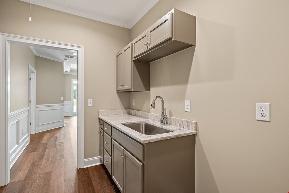 Executive Office Suites at Beacon Pointe
