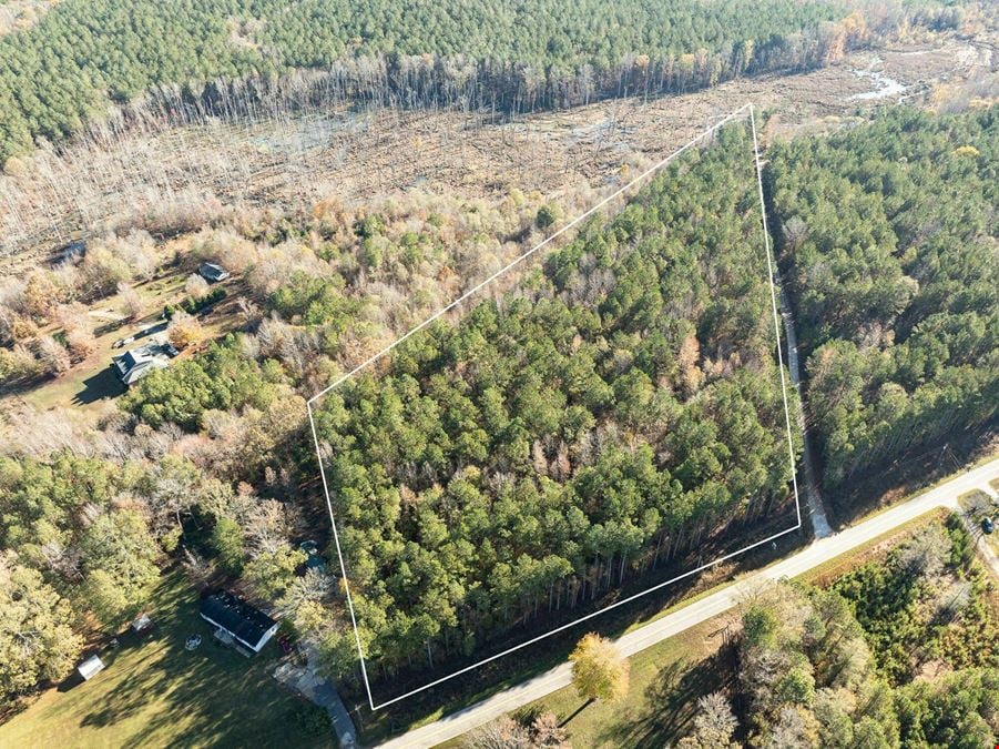 ± 10.16 Unrestricted Acres in Laurens, SC