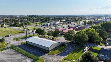 Preview of commercial space at 2310 SW 14th St
