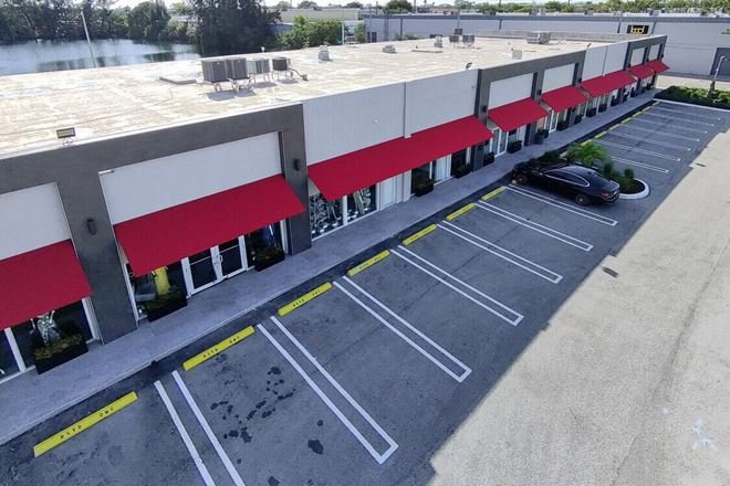 Preview of Retail space for Rent at 3131 North West 79th Avenue