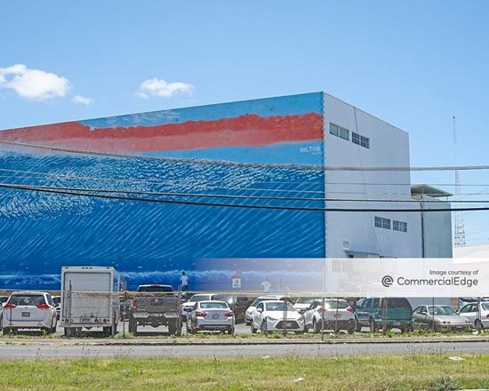 Preview of Industrial space for Rent at 1320 Kalani Street