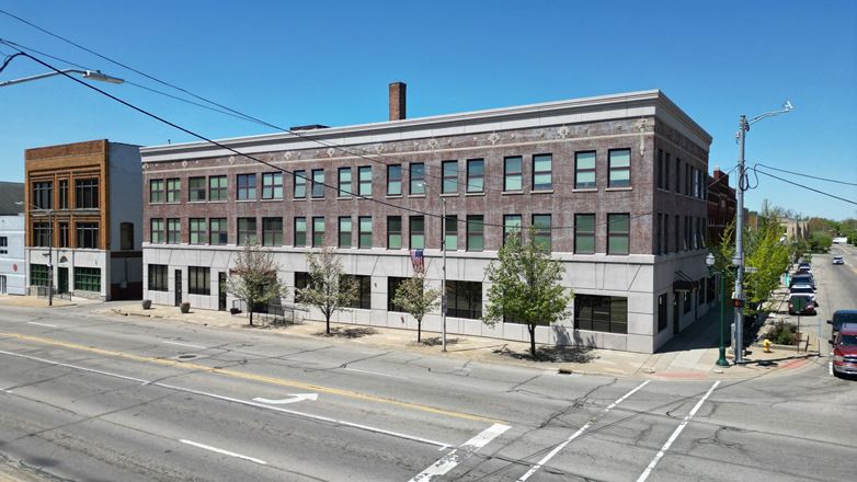 Preview of Retail space for Rent at 67 N Saginaw St