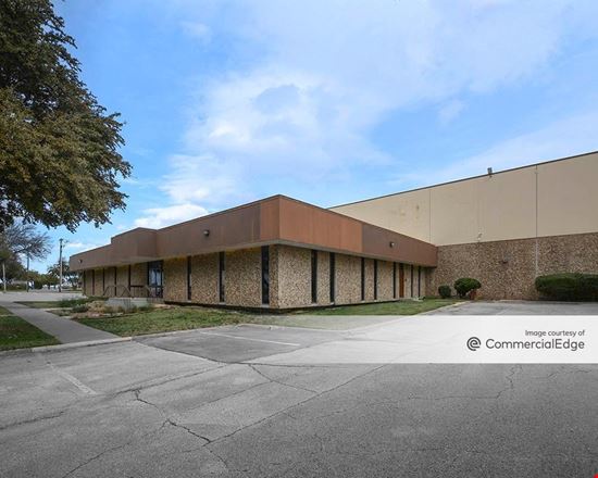Preview of Industrial space for Rent at 1990 North State Highway 360