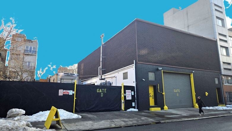 Preview of Industrial space for Rent at 242 Richardson St