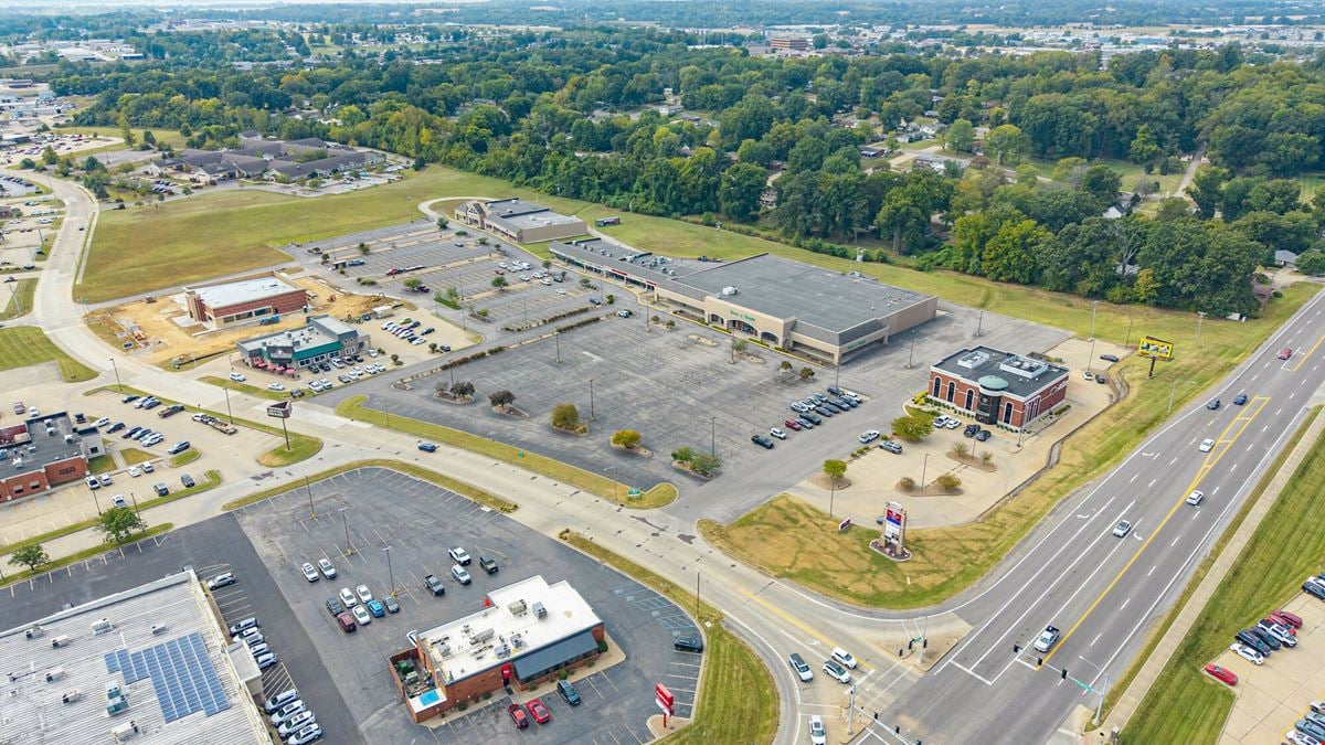 45,000 SF LARGE-FORMAT RETAIL / FLEXIBLE COMMERCIAL SPACE