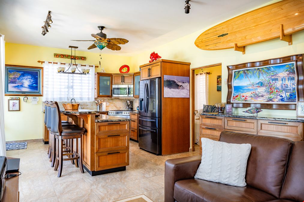 Paradise at Villa Sol a Sol, Shacks Beach in Isabela – For Sale