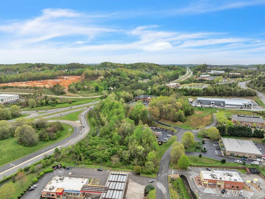 Prime Hardin Valley Office Building | 28,678 SF