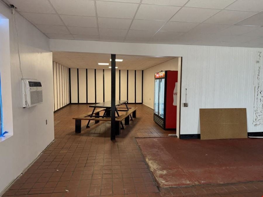 Retail Offering for Sale & Lease at Cervantes