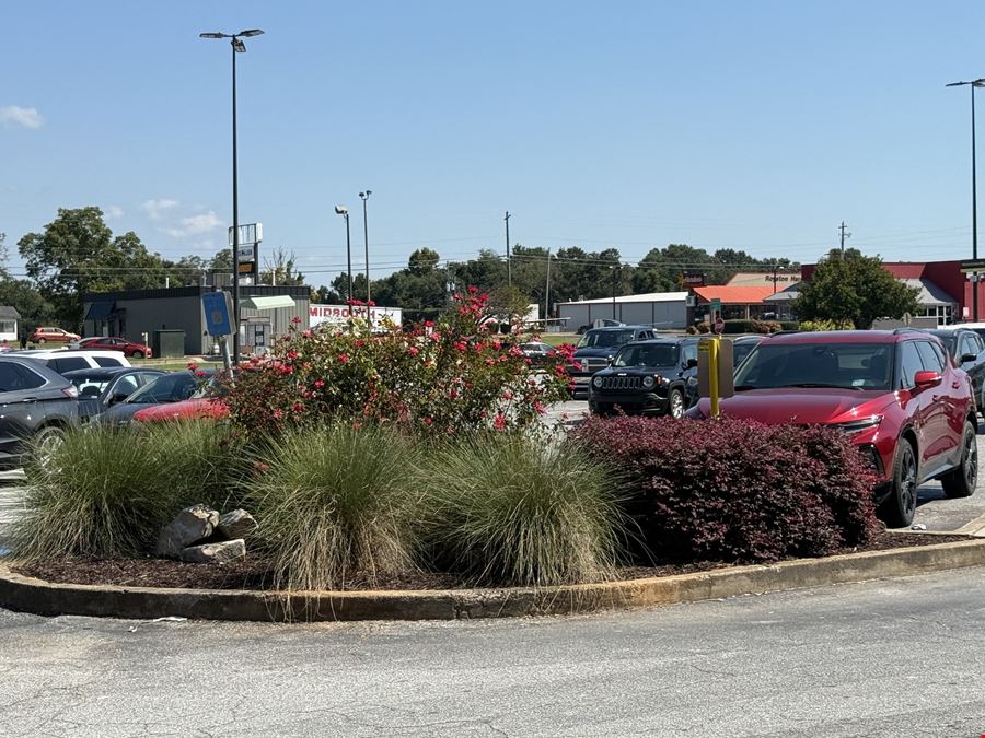 Tri-County Plaza