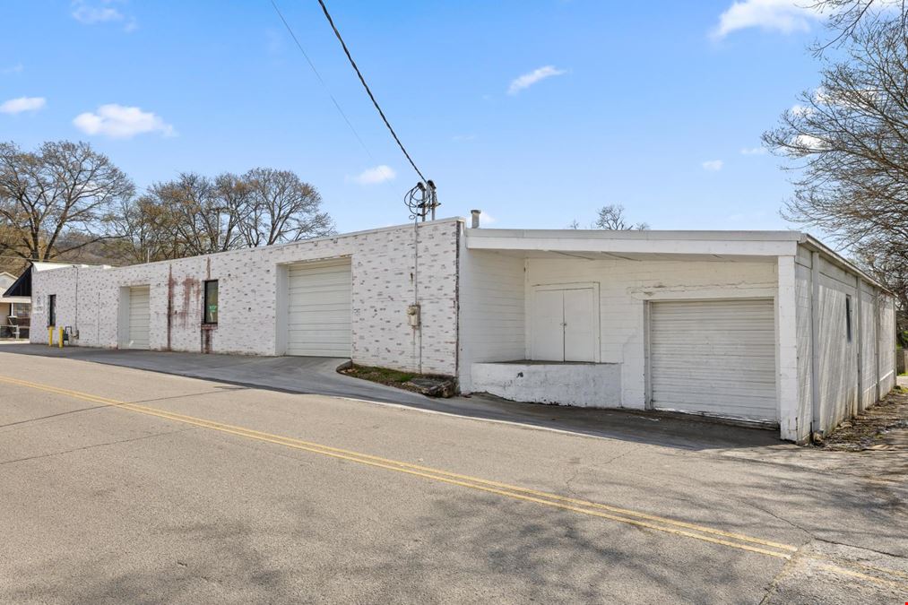 Office/Warehouse on Dodds Ave