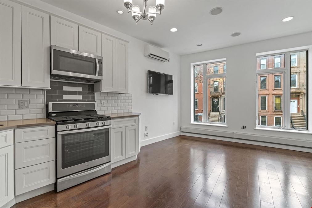 44-46 Decatur St