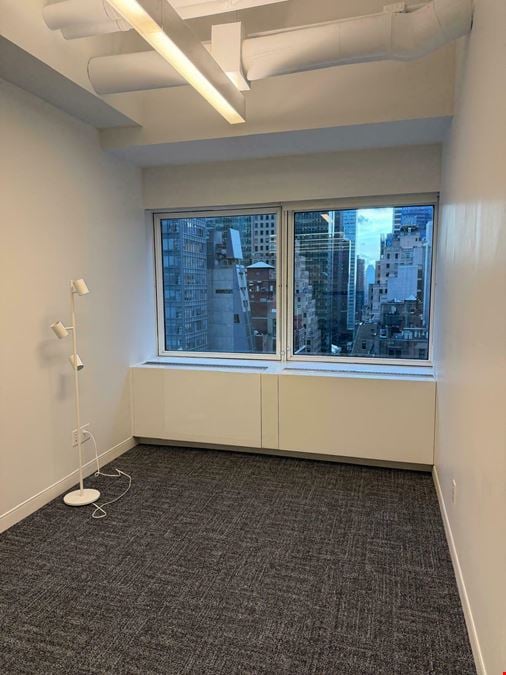 650 5th Ave