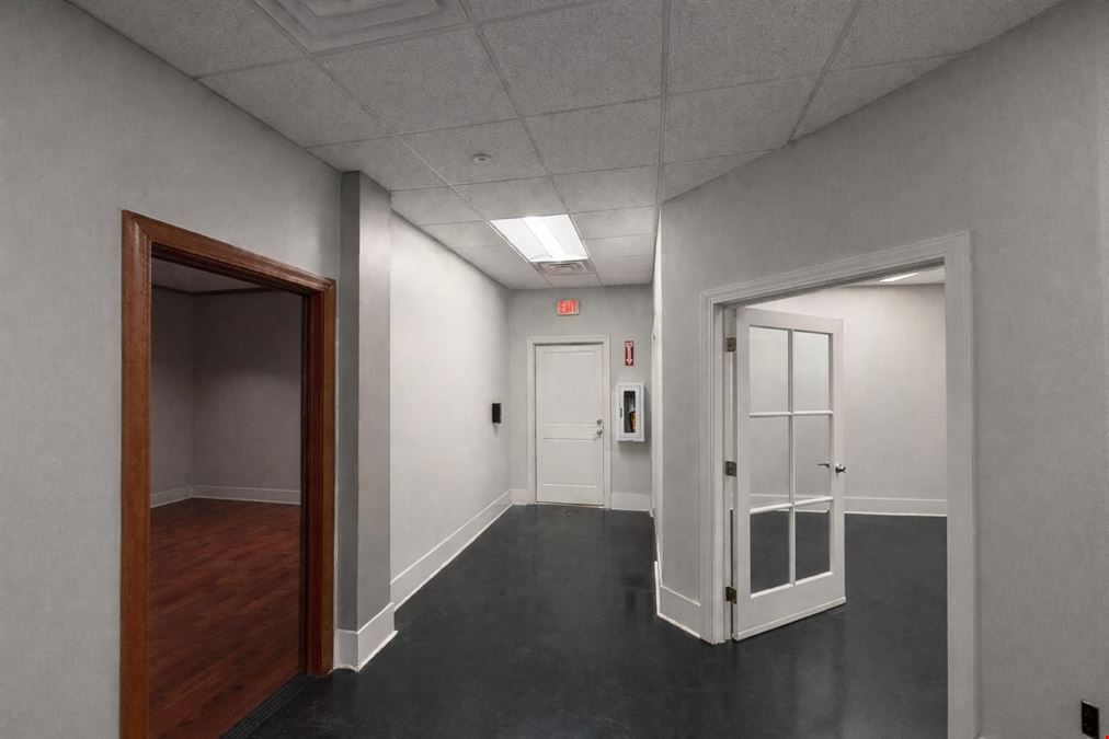 432 N Royal St (Office + Warehouse)