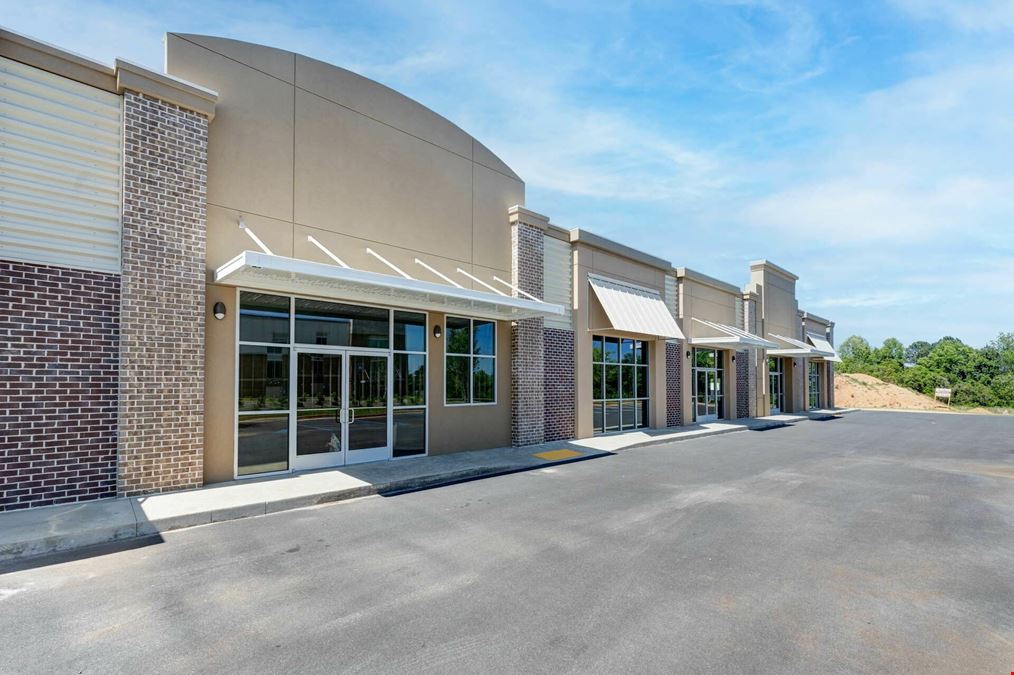 N. Columbus Retail Center