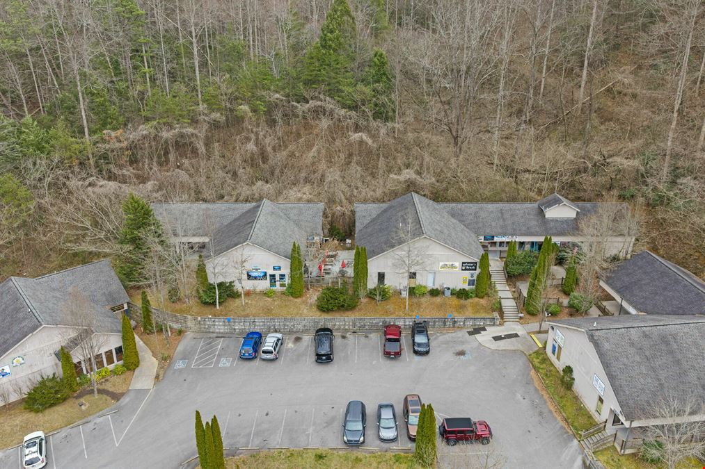 Smoky Mountains Arts & Crafts Village