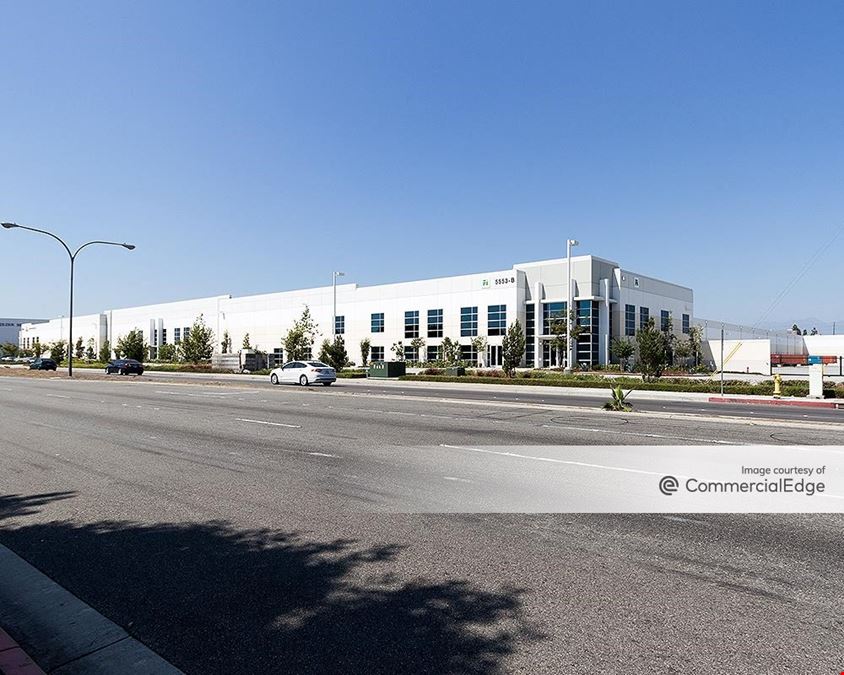 Cheli Distribution Center