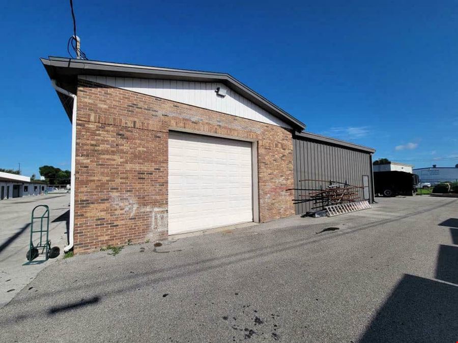425 Fairvilla Rd