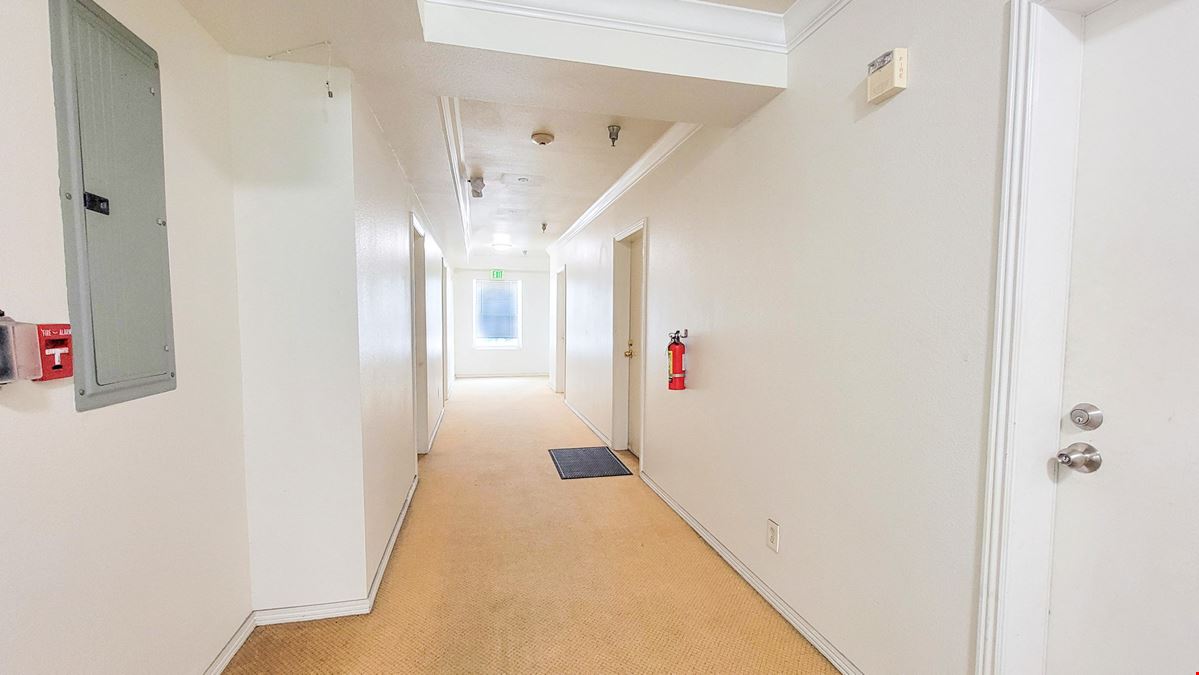 15-Unit Apartments