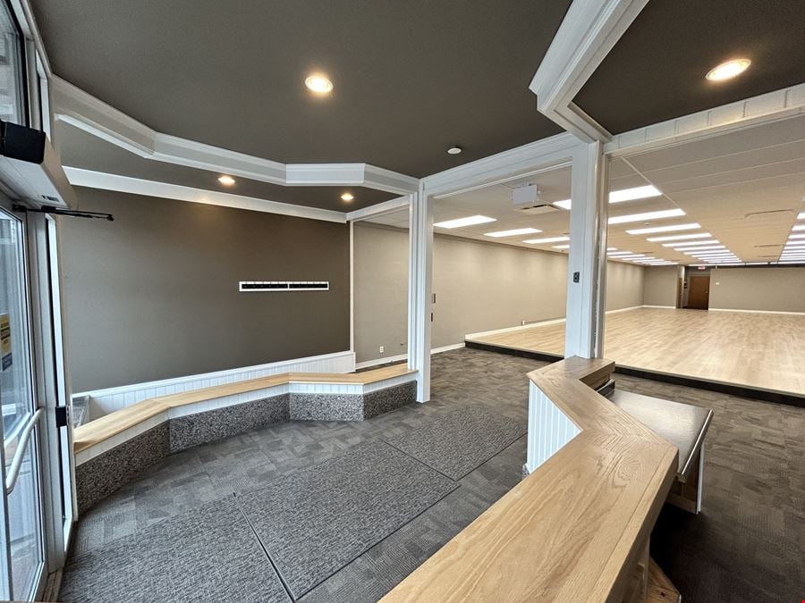 112 2nd Ave NW