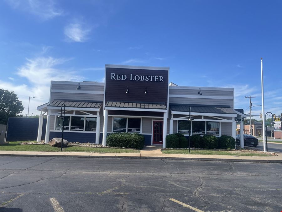 Former Red Lobster Building