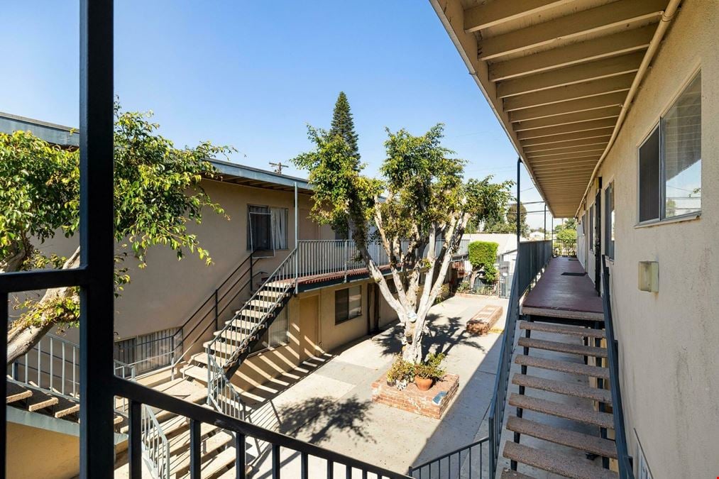 Multi-Family 16 Unit Apartment Community - N Long Beach CA