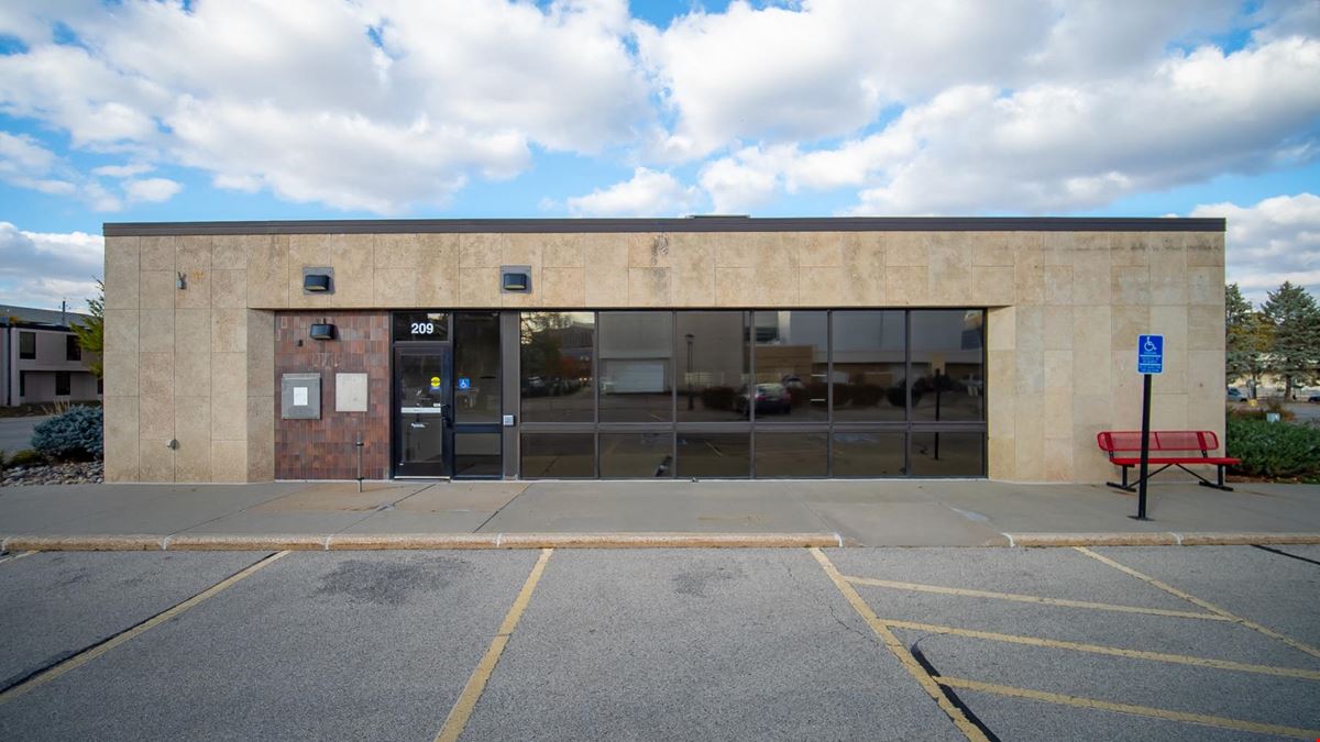 Center Street Premier Flex-Commercial Space 