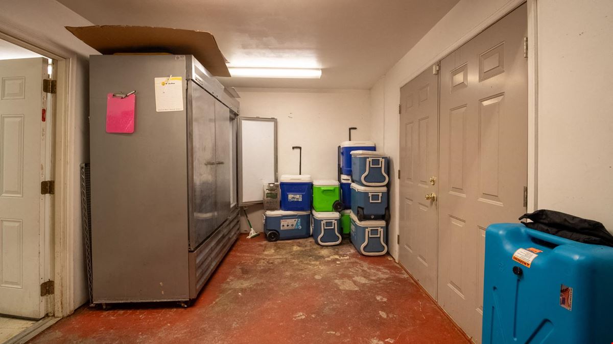 Main Street Commercial Kitchen – Perfect for Restaurant or Catering