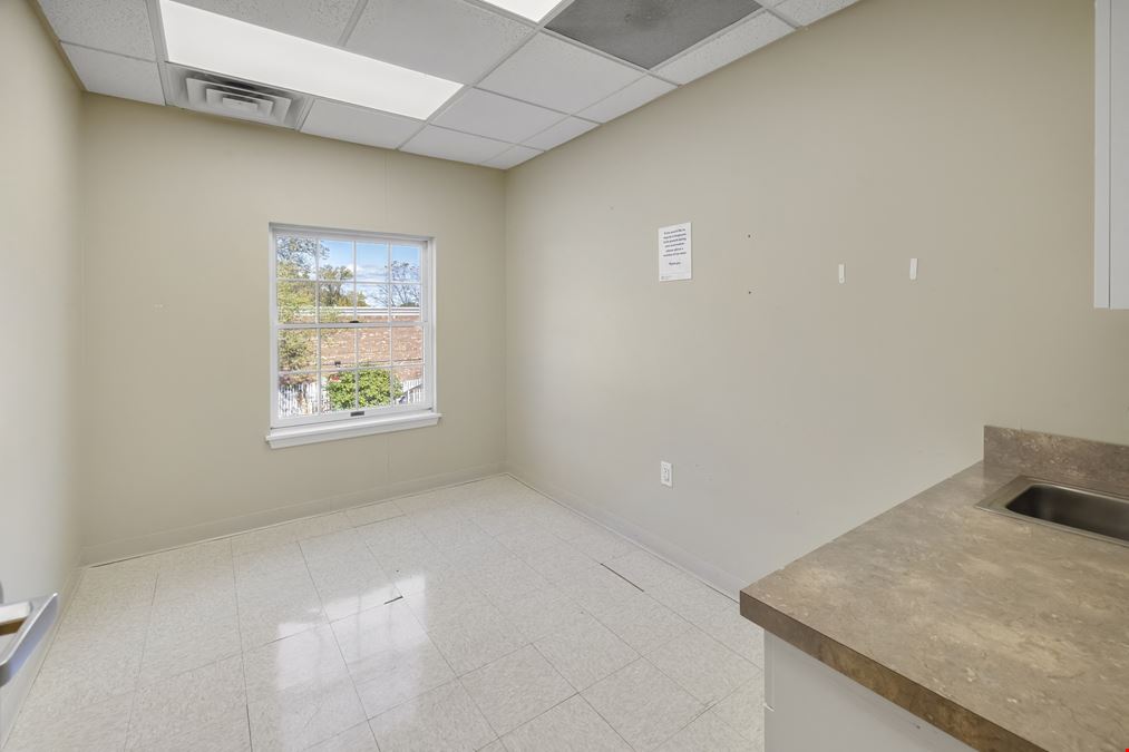 Cedar Grove Triple Net Retail Asset, Columbia Bank & Medical Space