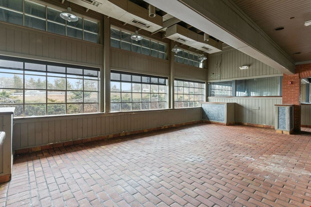 465 Maine Mall Road