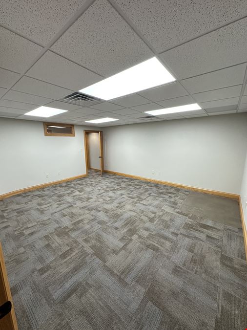 250 N Main St
