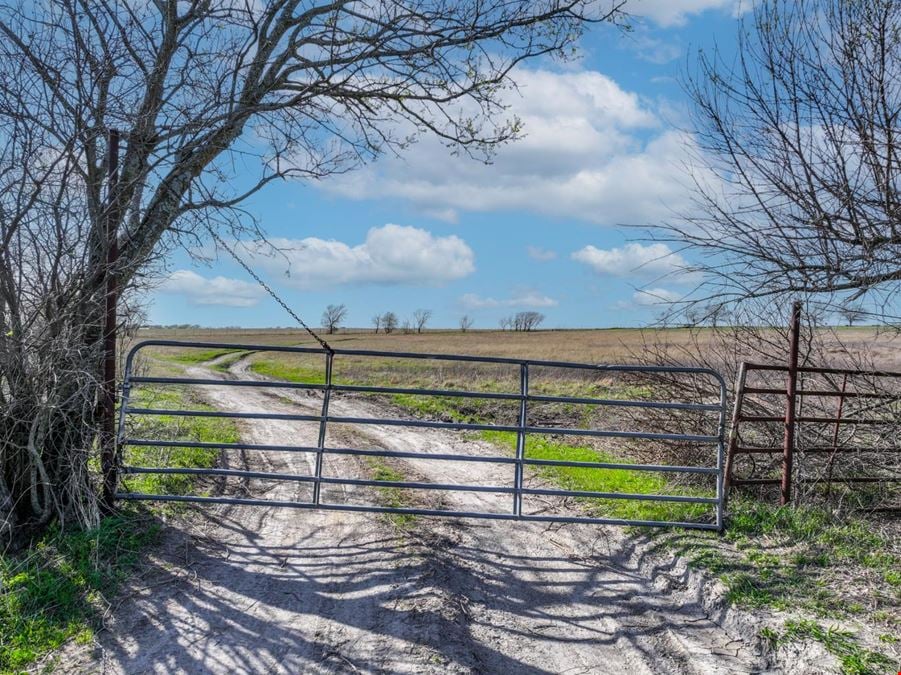 Land for Lease on I-35E