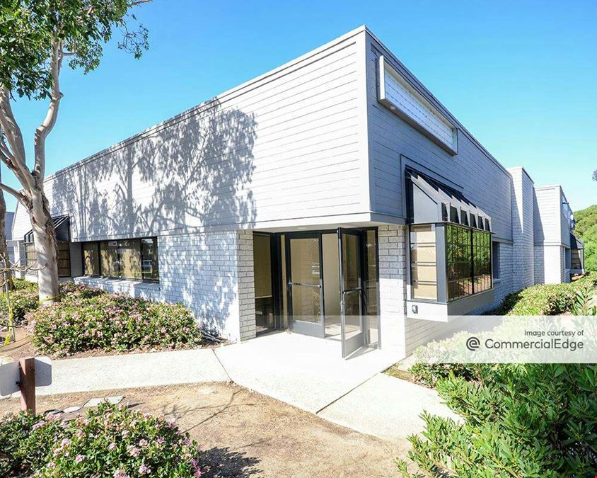 Carlsbad Commerce Center
