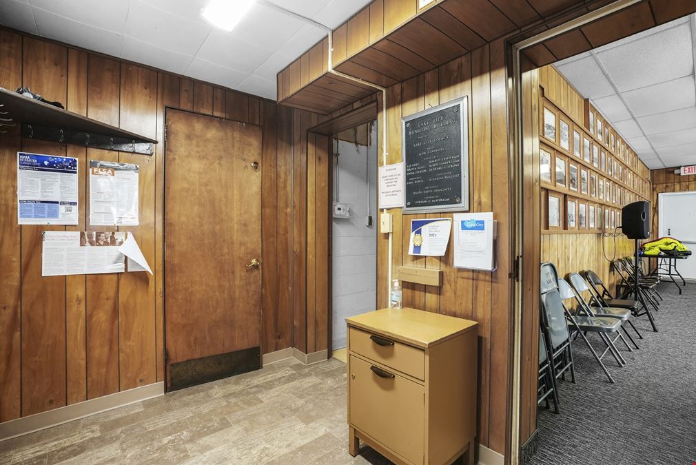 Lake City City Hall - Commercial Development Opportunity
