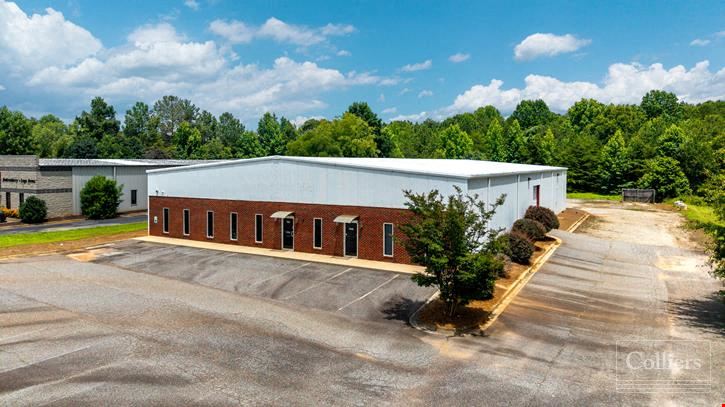 ±12,500-SF Industrial Space with Convenient Access to I-26 & I-85