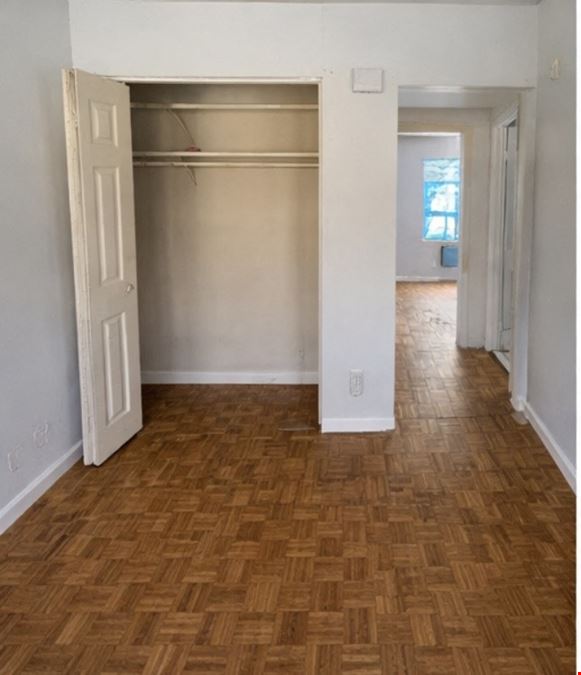 44 Angel Dr