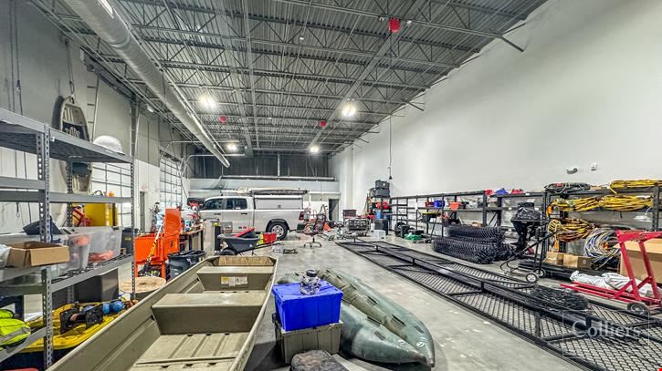 ±14,470-SF Flex Space Available For Sublease at Haywood Ridge